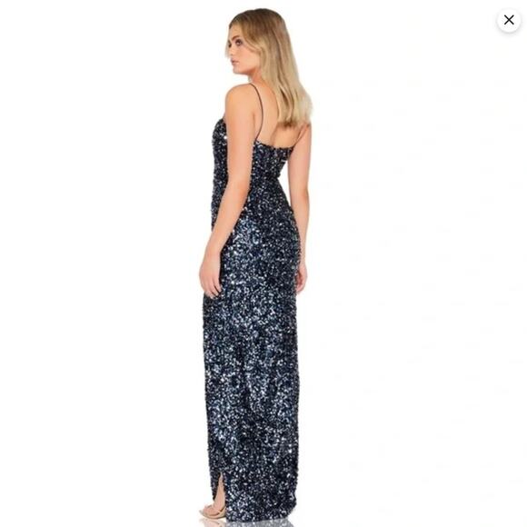 NOOKIE Sequined Long Maxi Evening Dress Spaghetti Strap High Slit Medium NEW - Picture 3 of 8